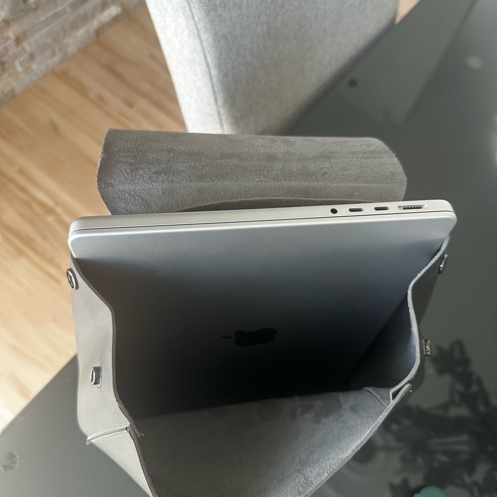 Modern Gray Backpack | Noize - Picture 5 of 5